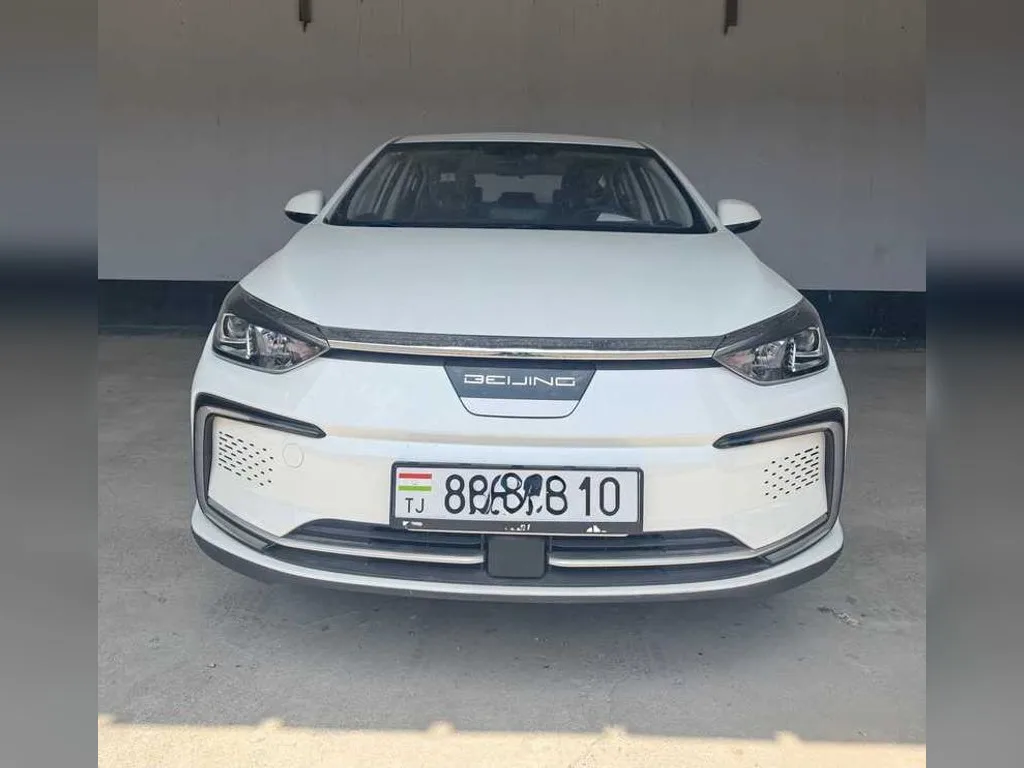 BAIC EU5