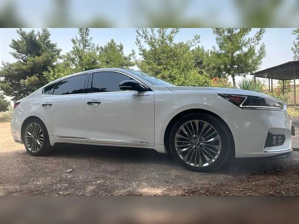 Kia K7
