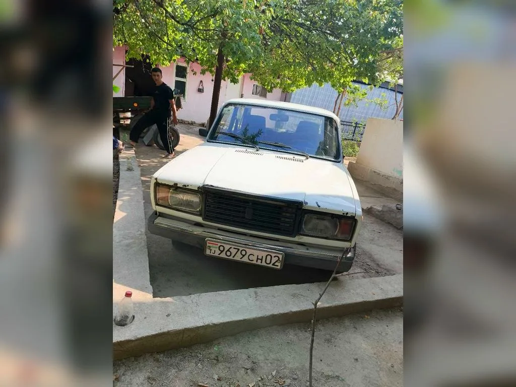Lada 2107
