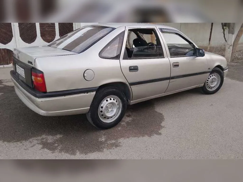 Opel Vectra A