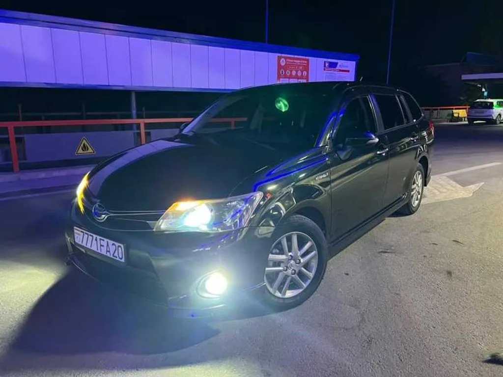 Toyota Fielder