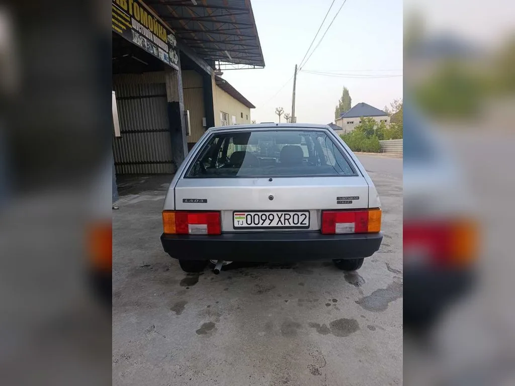Lada 2109