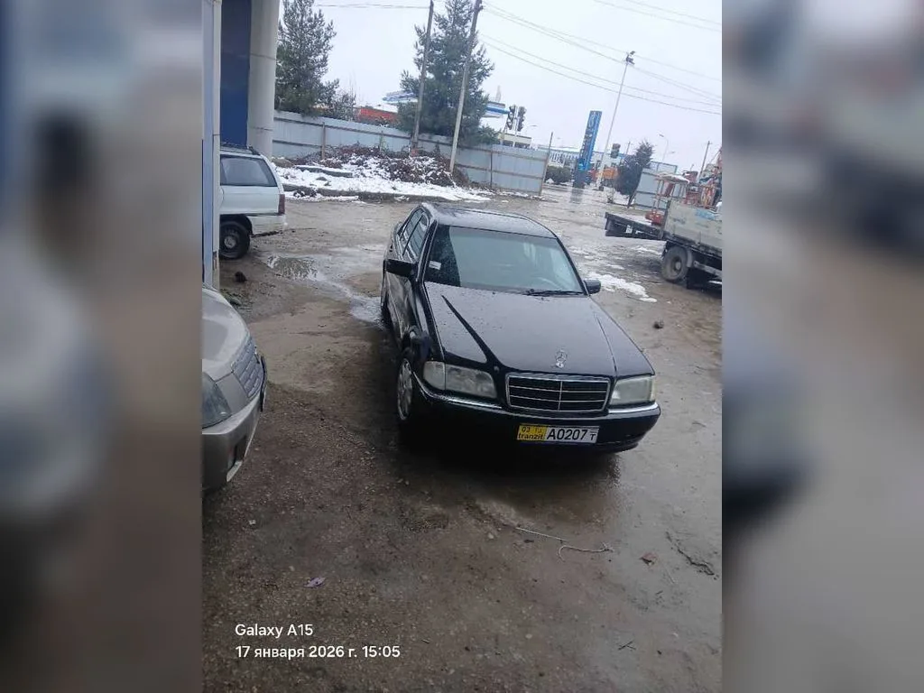 Mercedes-Benz C-Class