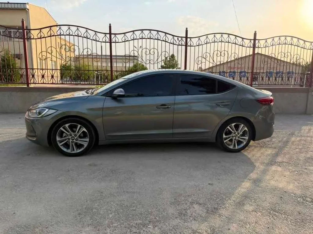 Hyundai Avante