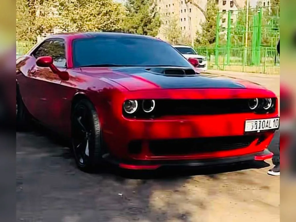 Dodge Challenger