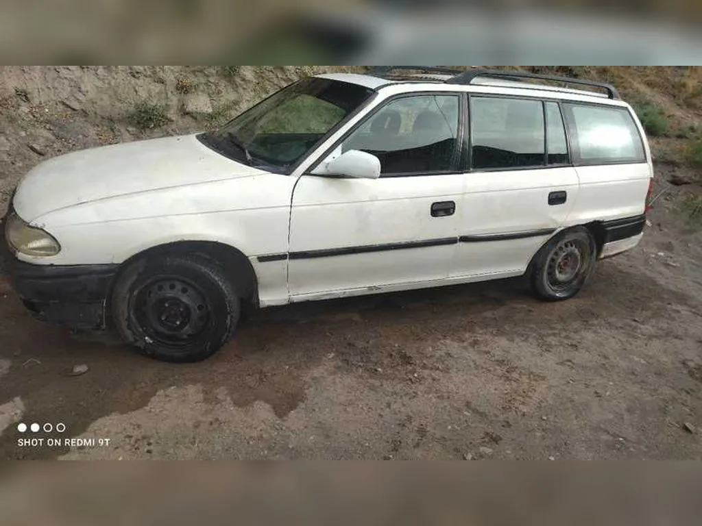Opel Astra F