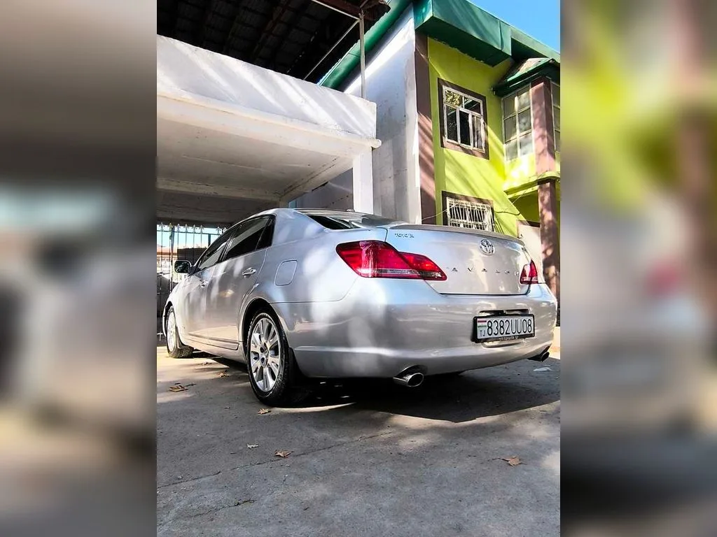 Toyota Avalon