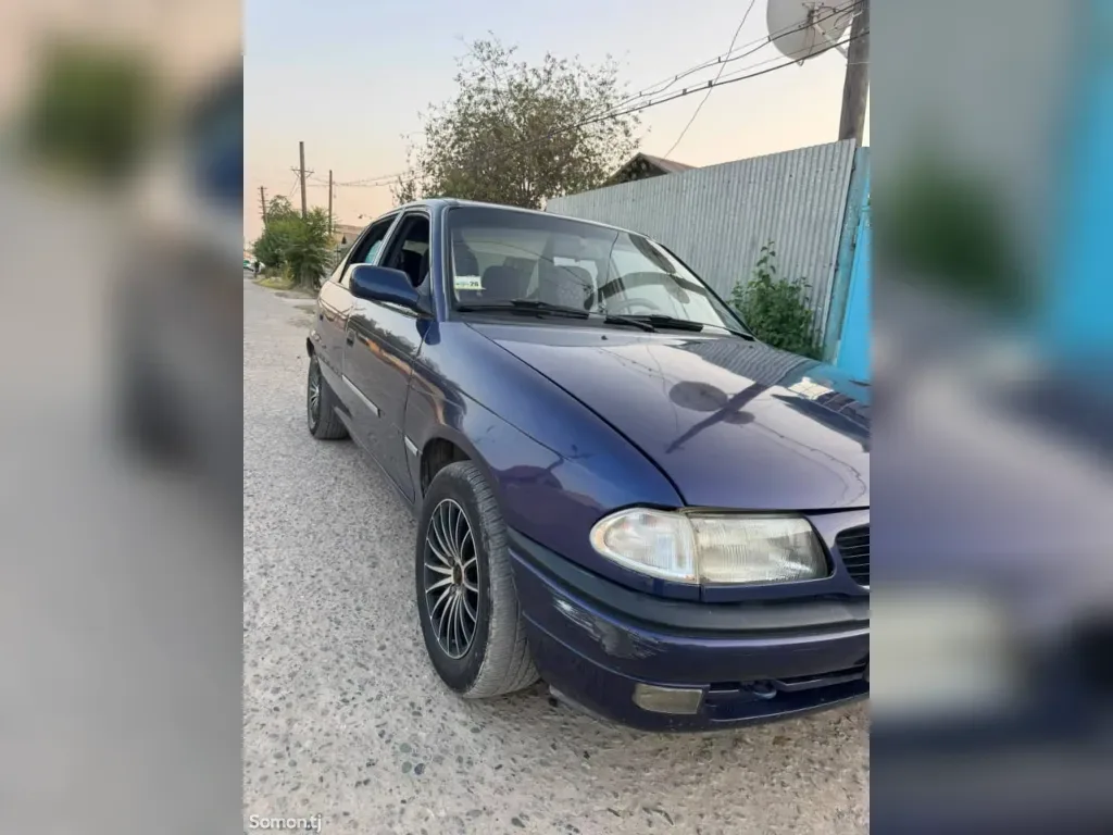 Opel Astra F
