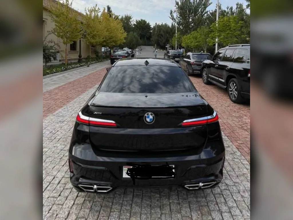 BMW 7 Series