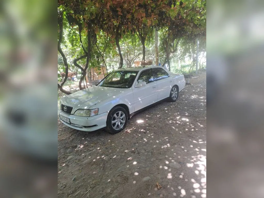 Toyota Cresta