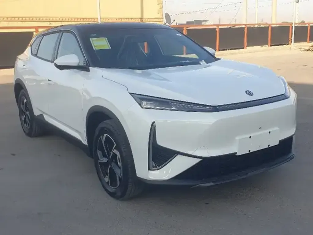 Dongfeng L7