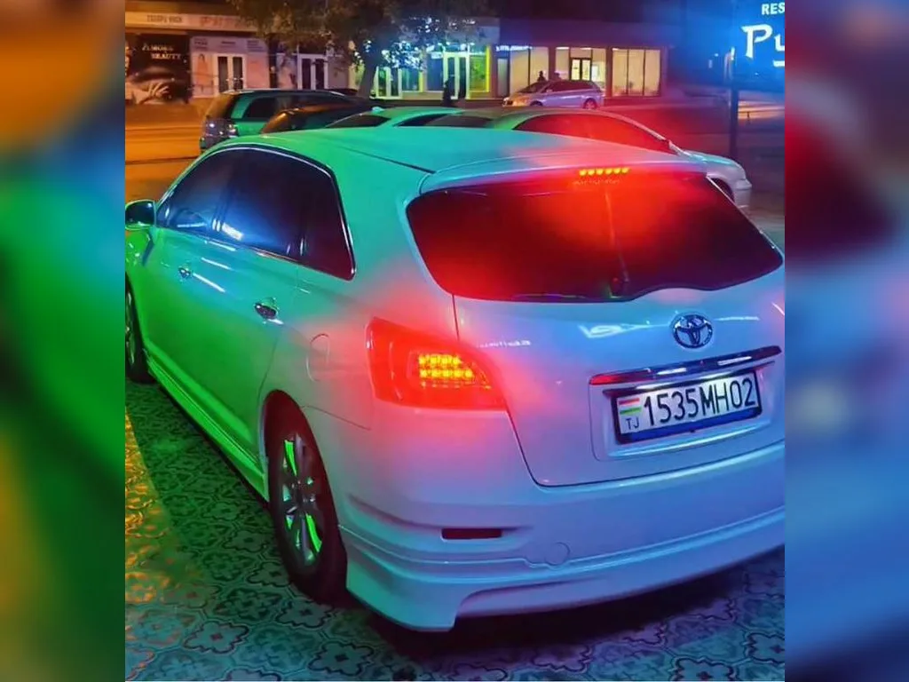 Toyota Mark X Zio