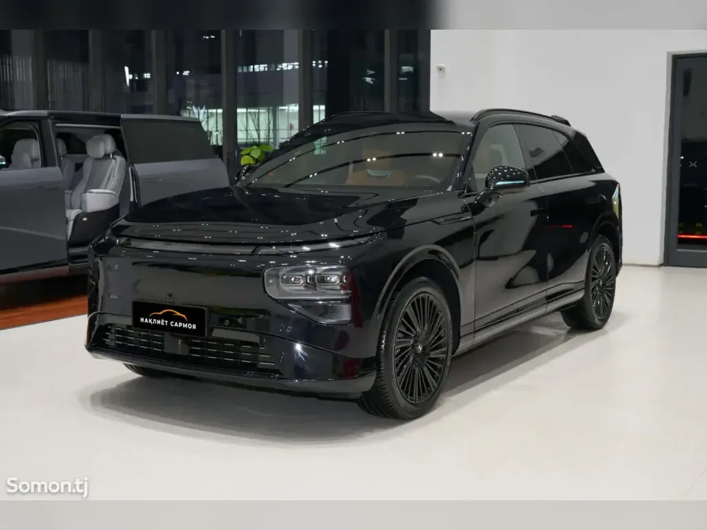 Xpeng G9
