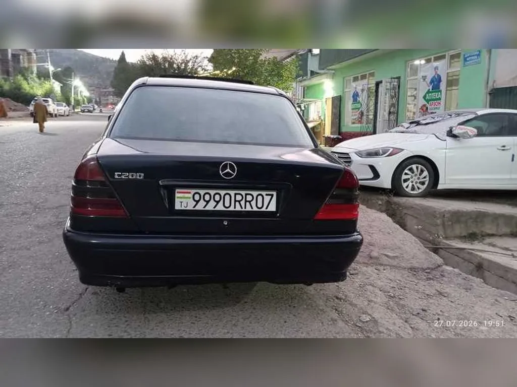 Mercedes-Benz C-Class