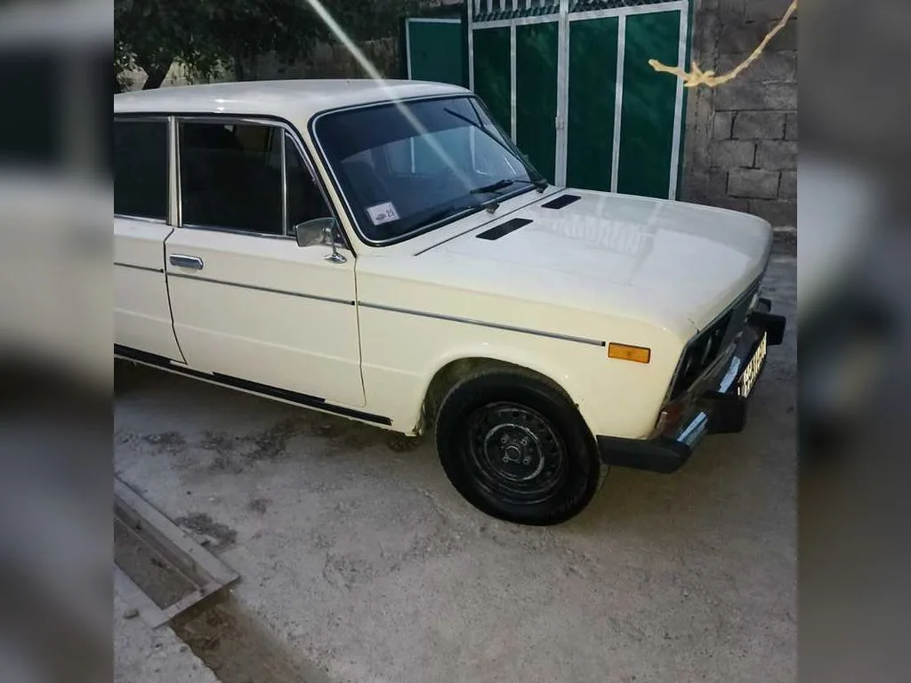 Lada 2106