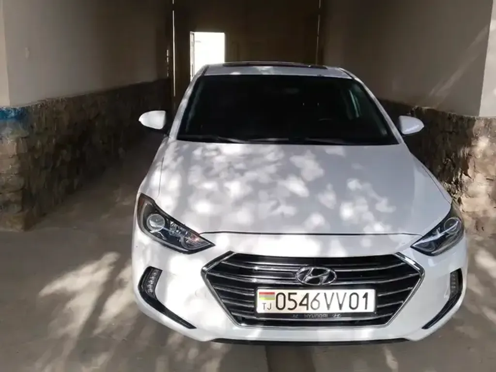 Hyundai Elantra