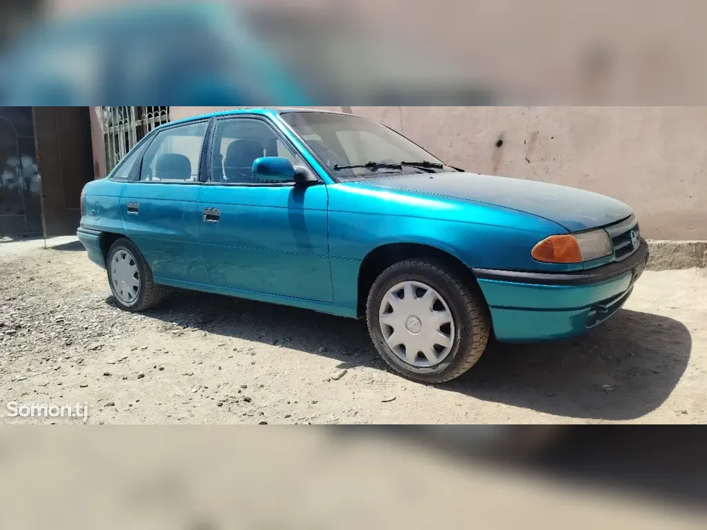 Opel Astra F