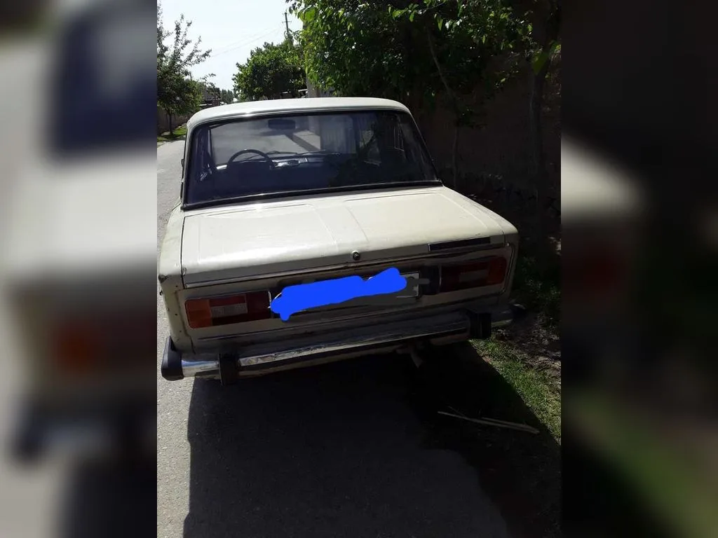 Lada 2106
