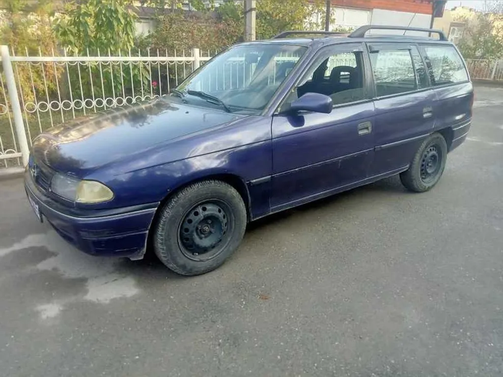 Opel Astra F
