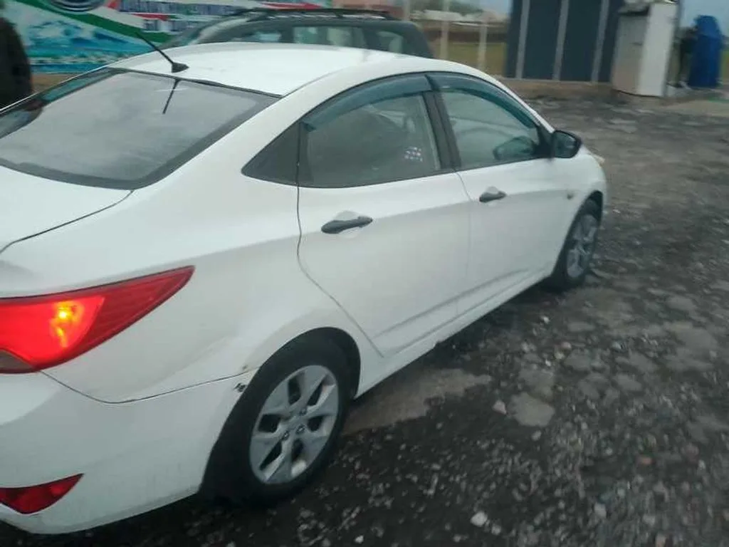 Hyundai Solaris