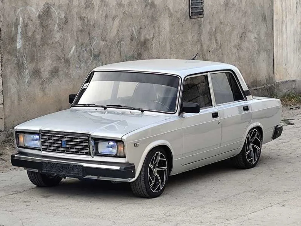 Lada 2107