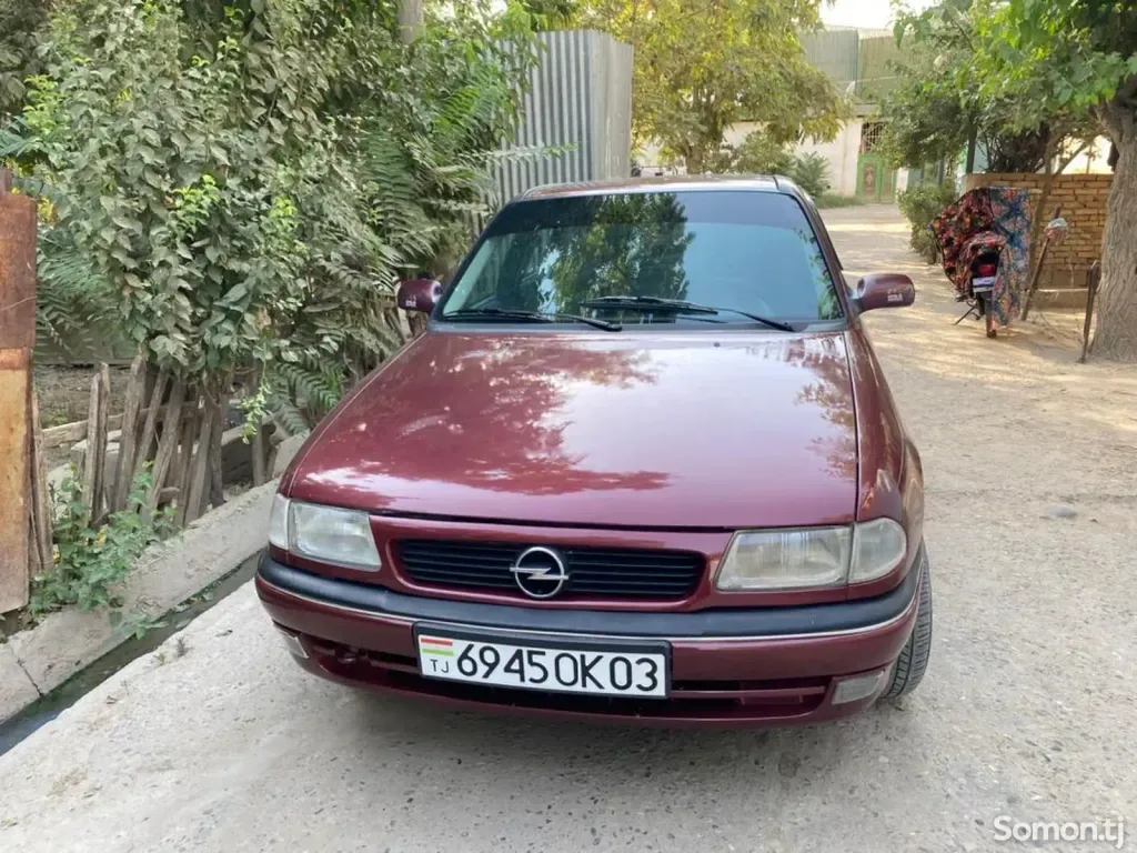 Opel Astra F