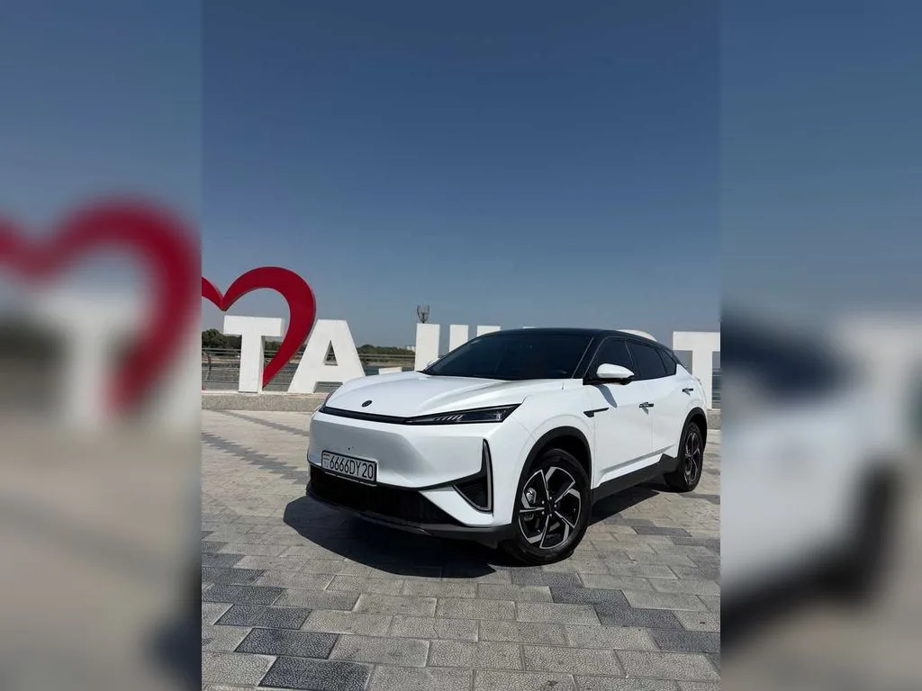 Dongfeng L7
