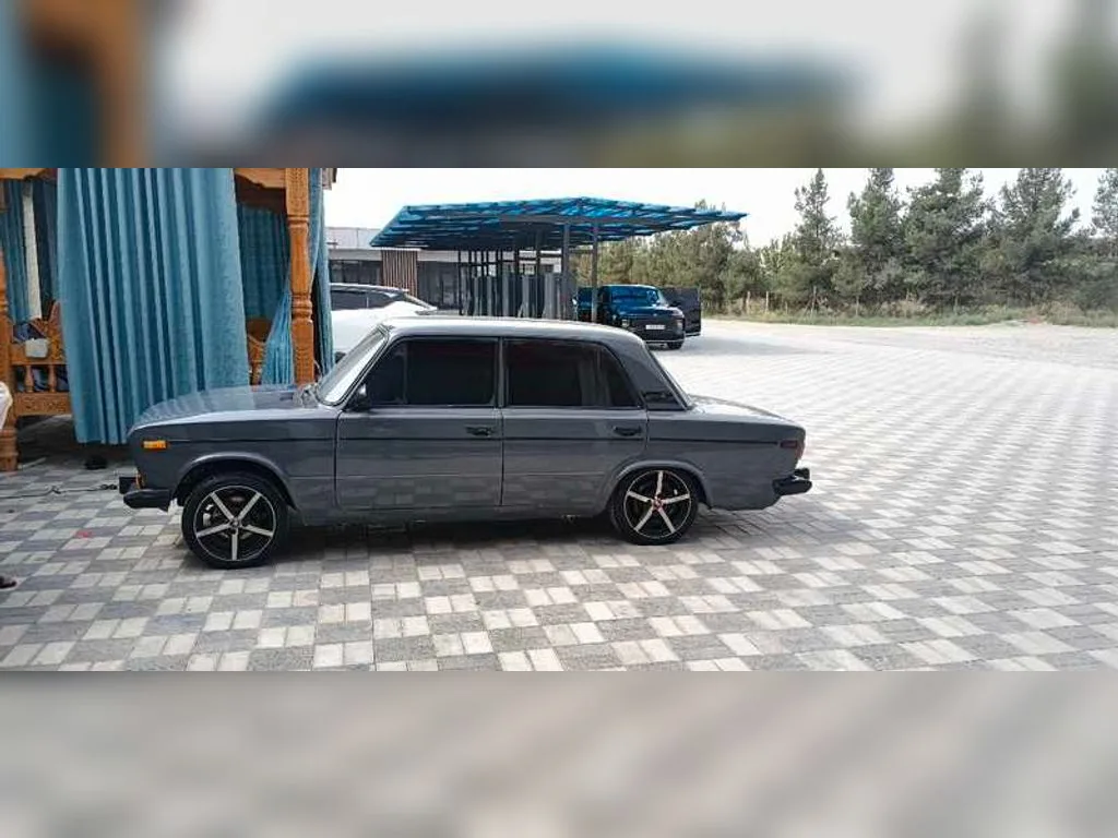 Lada 2106