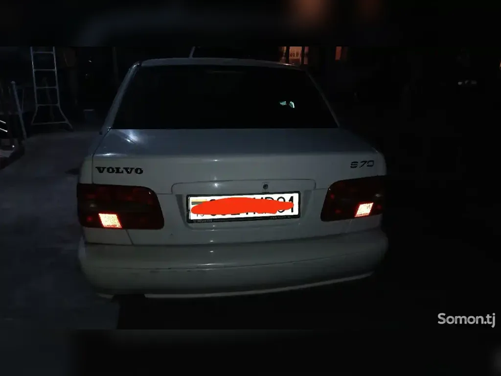Volvo S70