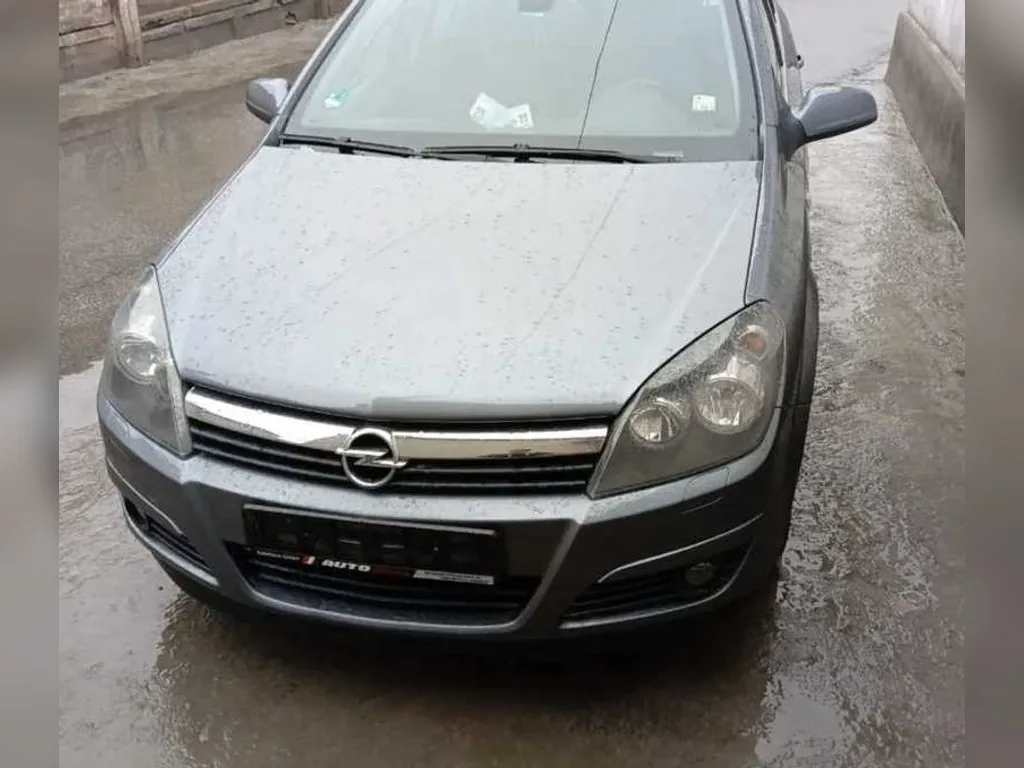 Opel Astra H