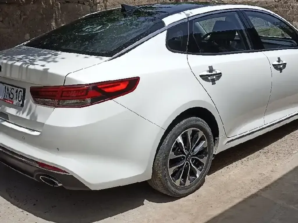 Kia K5