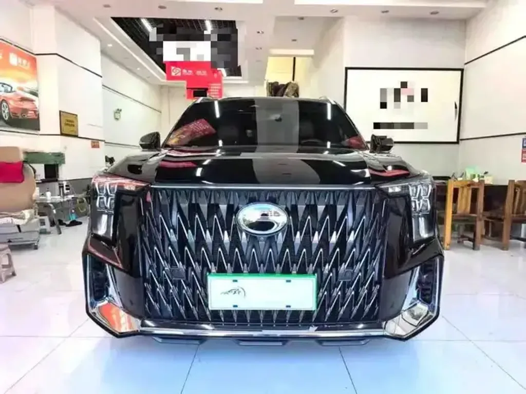 JAC Js8