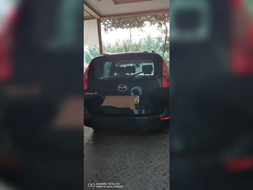 Mazda 5