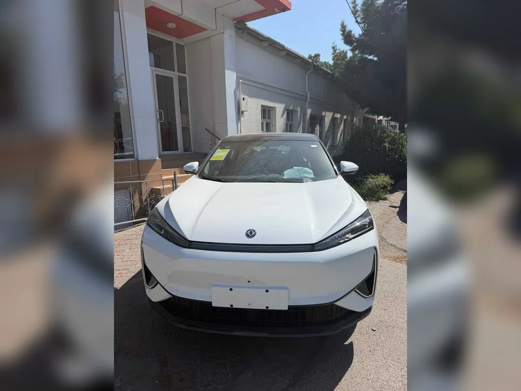 Dongfeng L7