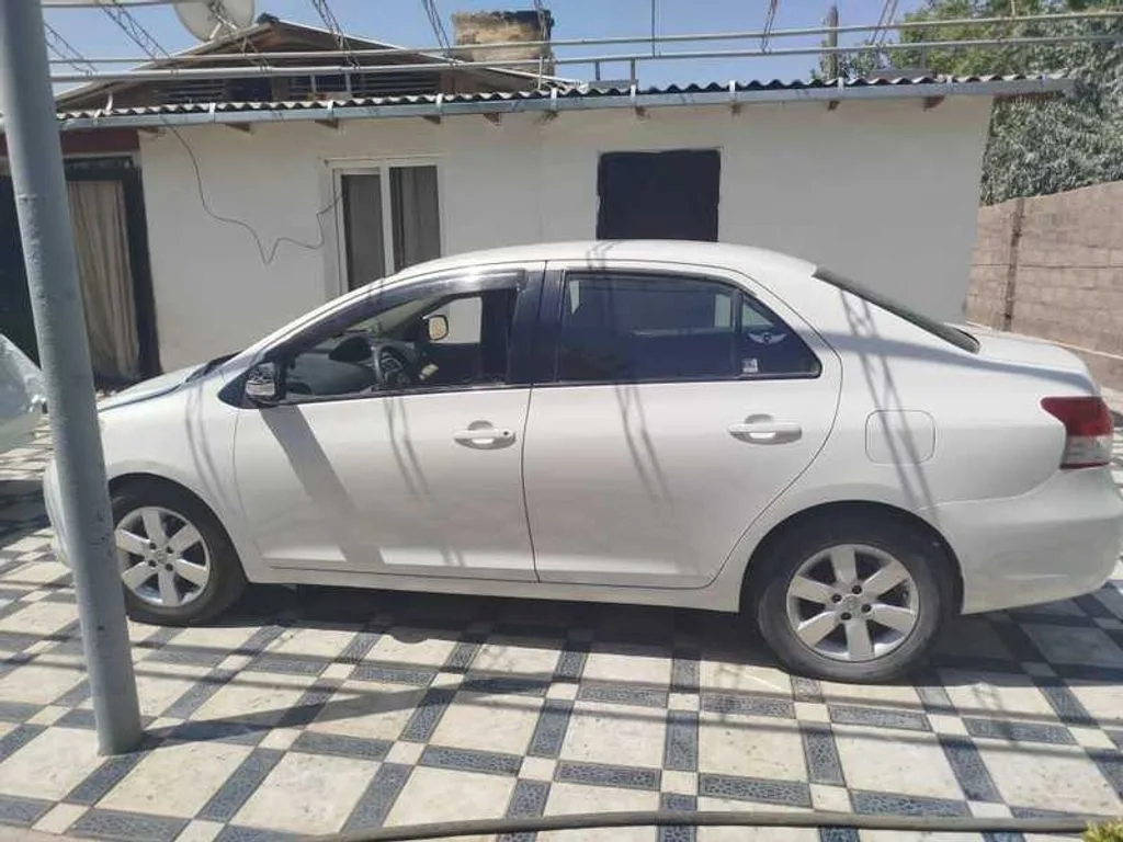 Toyota Belta