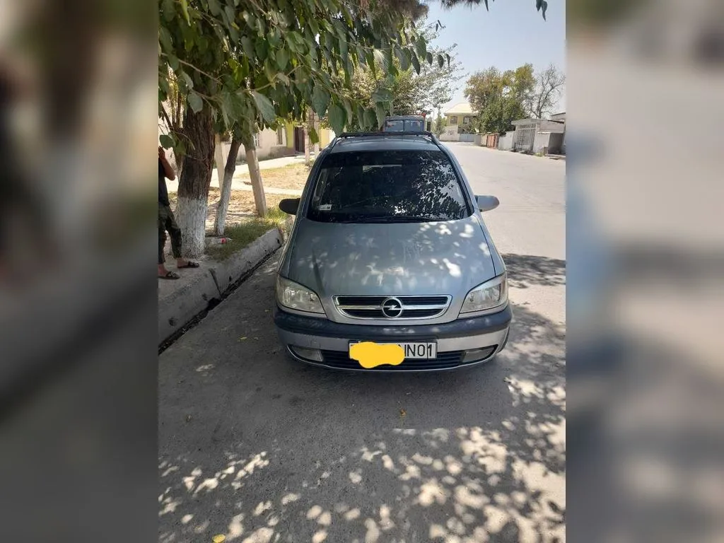 Opel Zafira