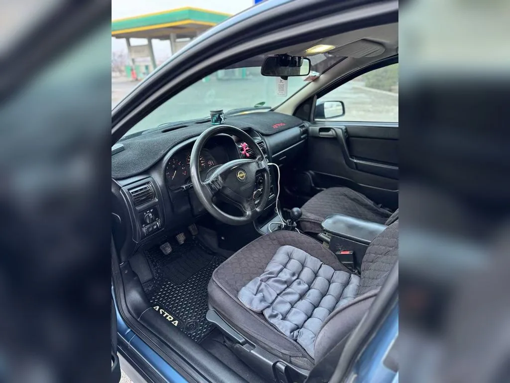 Opel Astra G