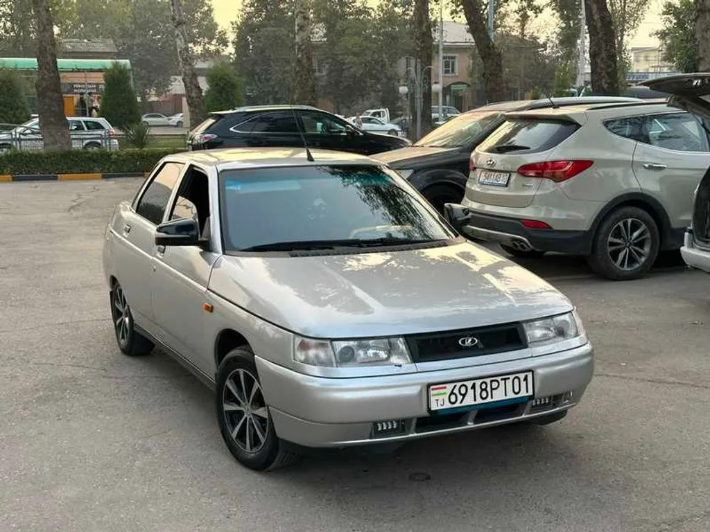 Lada 2110