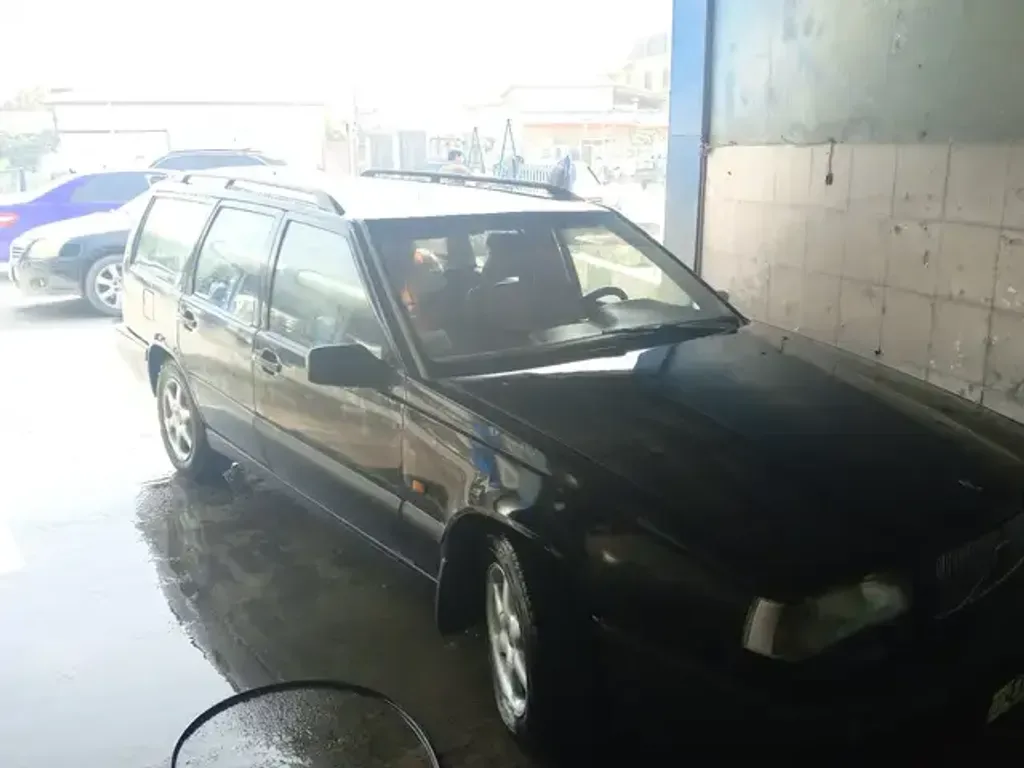 Volvo 850