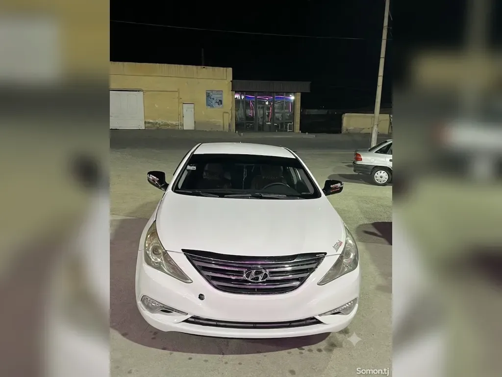 Hyundai Sonata