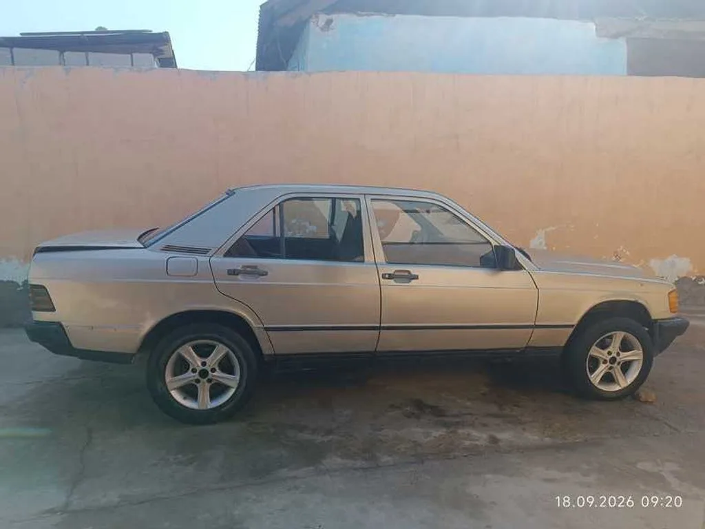 Mercedes-Benz W201