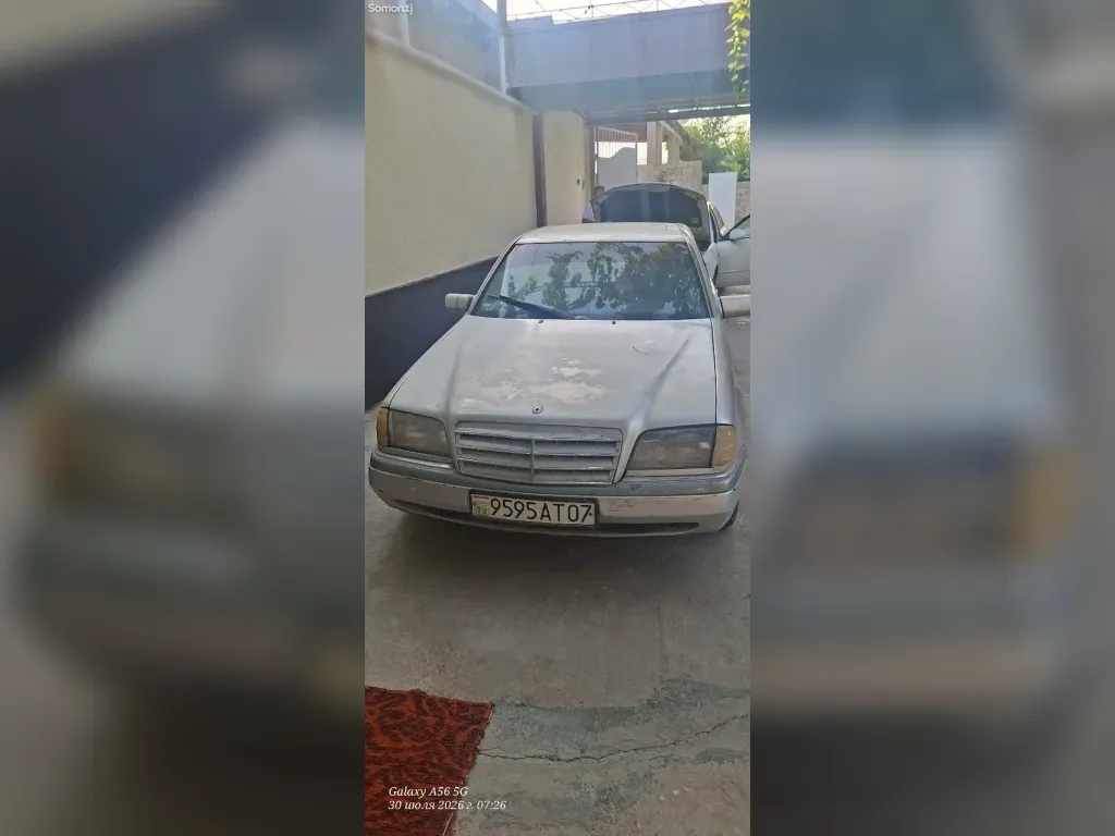 Mercedes-Benz C-Class