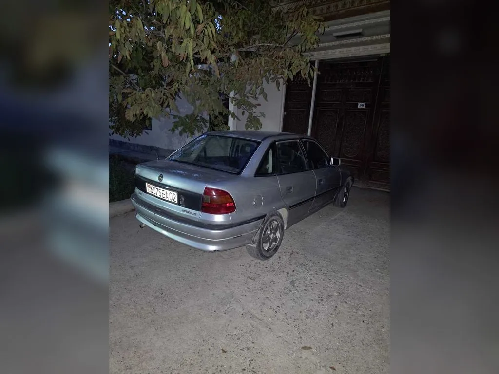 Opel Astra F