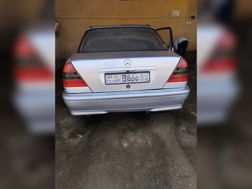 Mercedes-Benz W201