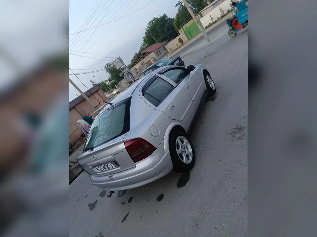 Opel Astra G