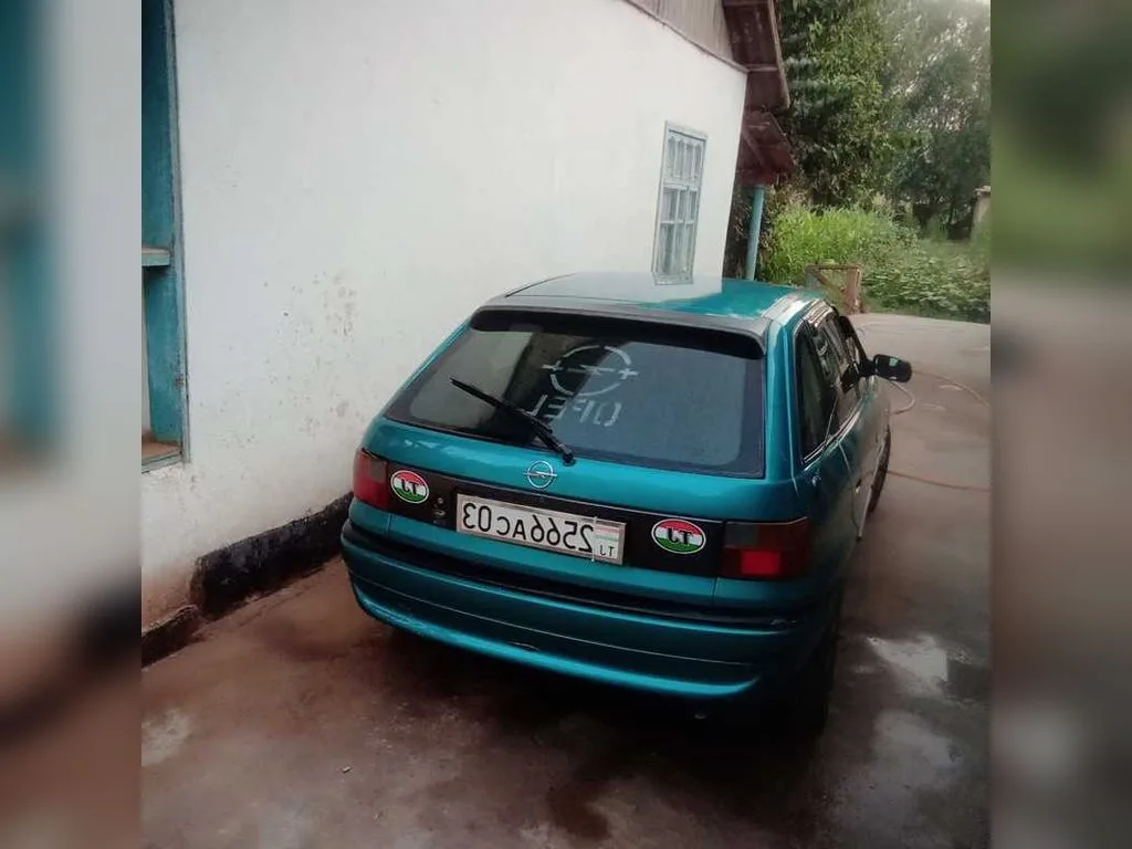Opel Astra F