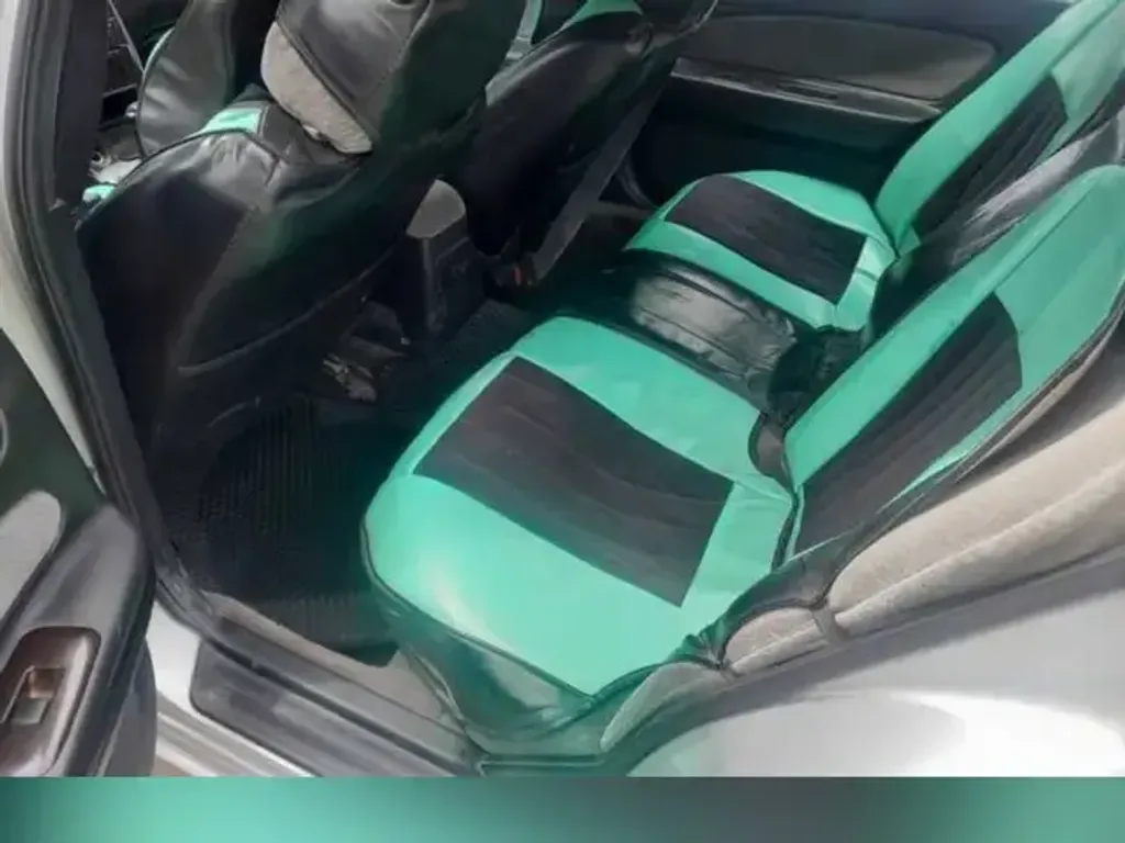 Nissan R Nessa