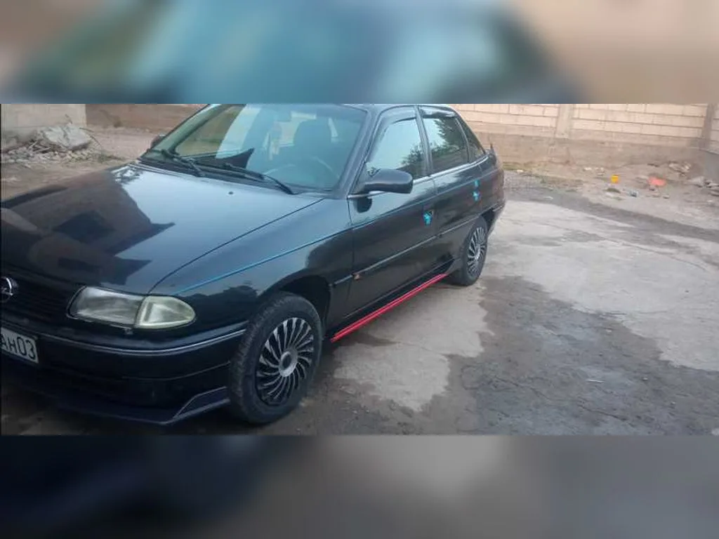 Opel Astra F