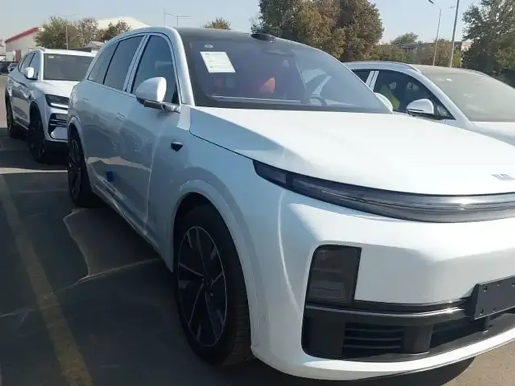Li Auto Xiang L7