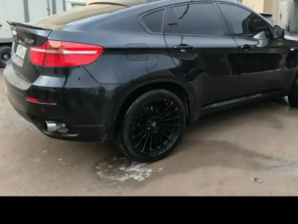 BMW X6